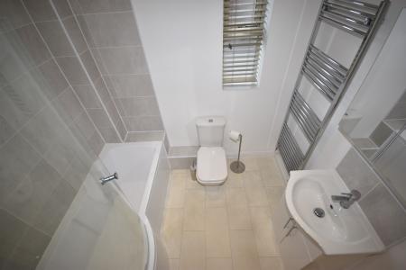 2 bedroom Semi-detached house to let in Sessile Crescent, Ruskington, NG34