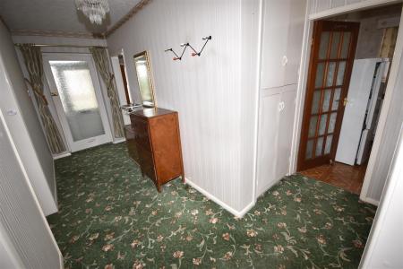 3 bedroom Detached bungalow for sale in St. Hughs Drive, North Hykeham, Lincoln