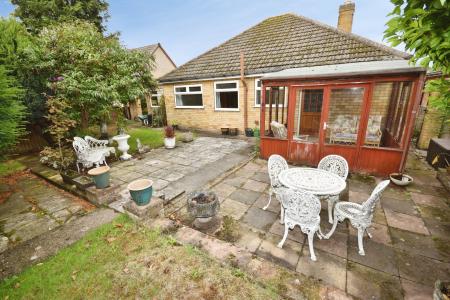 3 bedroom Detached bungalow for sale in St. Hughs Drive, North Hykeham, Lincoln