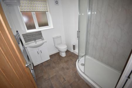 1 bedroom Flat to let in East Road, Sleaford, NG34