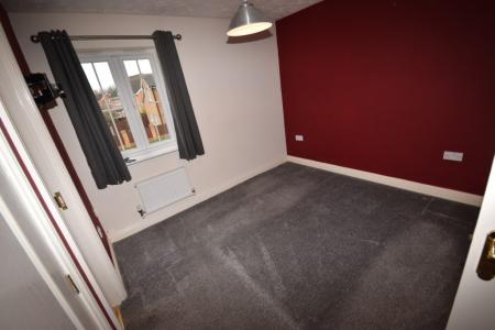 3 bedroom Semi-detached house to let in Rye Close, Sleaford, NG34