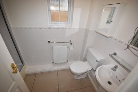 3 bedroom Semi-detached house to let in Rye Close, Sleaford, NG34