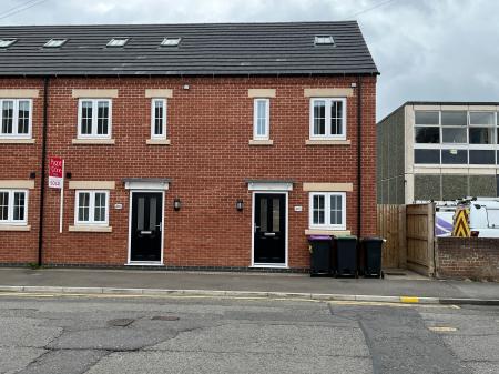 Westgate, Sleaford, NG34