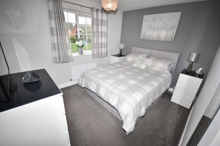 3 bedroom End of terrace house to let in Spire View, Sleaford, NG34