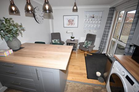 3 bedroom End of terrace house to let in Spire View, Sleaford, NG34