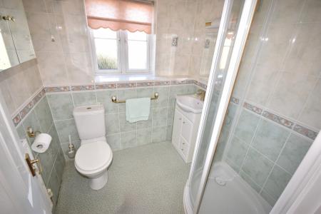 3 bedroom Semi-detached house to let in Keepers Way, Sleaford, NG34
