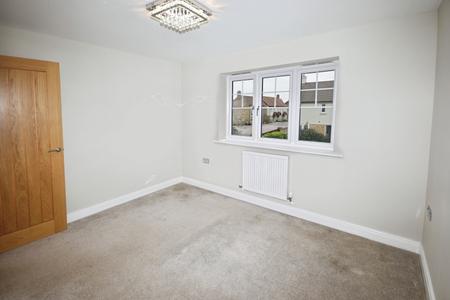 4 bedroom Detached house to let in Hoplands Road, Coningsby, LN4