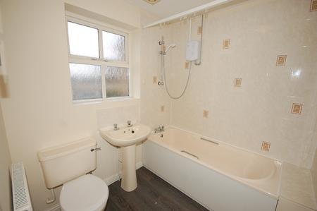 3 bedroom Terraced House to let in Polyanthus Drive, Sleaford, NG34