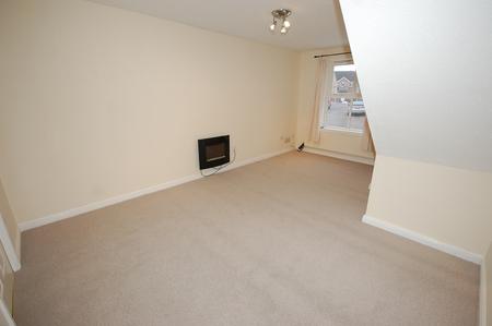 3 bedroom Terraced House to let in Polyanthus Drive, Sleaford, NG34