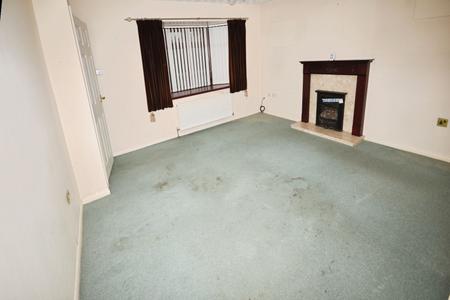 3 bedroom Semi-detached house for sale in Dorrington Close, Ruskington, Sleaford