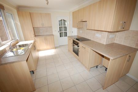 3 bedroom Bungalow to let in Londesborough Way, Metheringham, LN4