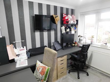 3 bedroom Semi-detached house for sale in Nautilus Drive, Minster, ME12