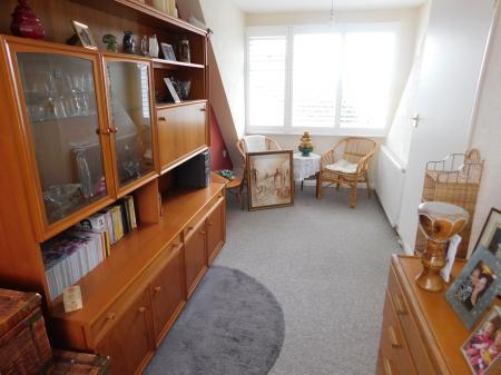 4 bedroom Semi-detached house for sale in Summerville Avenue, Minster, ME12