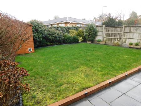 4 bedroom Semi-detached house for sale in Minster Road