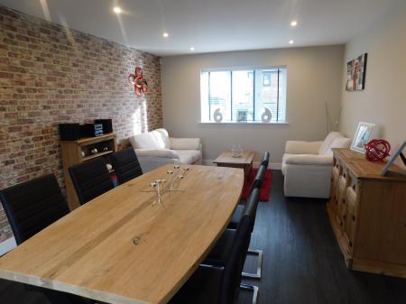 4 bedroom Semi-detached house for sale in Minster Road