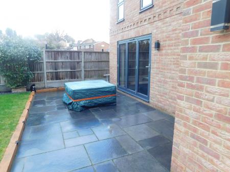 4 bedroom Semi-detached house for sale in Minster Road