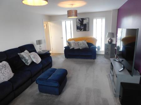 4 bedroom Semi-detached house for sale in Minster Road