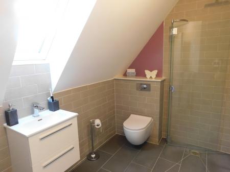 4 bedroom Semi-detached house for sale in Minster Road