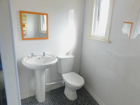1 bedroom Flat to let in Broadway, Sheerness, ME12