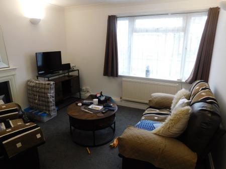1 bedroom Flat to let in Chilham Close, Sheerness, ME12