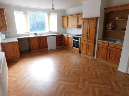 3 bedroom Bungalow for sale in Minster Road, Minster, ME12