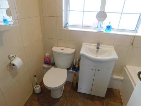 3 bedroom Bungalow for sale in Minster Road, Minster, ME12