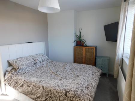 3 bedroom Terraced House to let in Medway Road, Sheerness, ME12