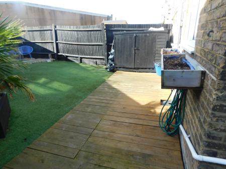 3 bedroom Terraced House to let in Medway Road, Sheerness, ME12