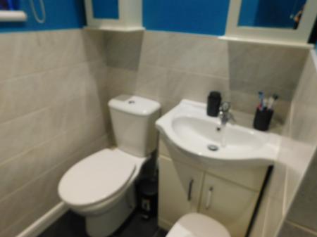1 bedroom Flat to let in High Street, Sheerness, ME12