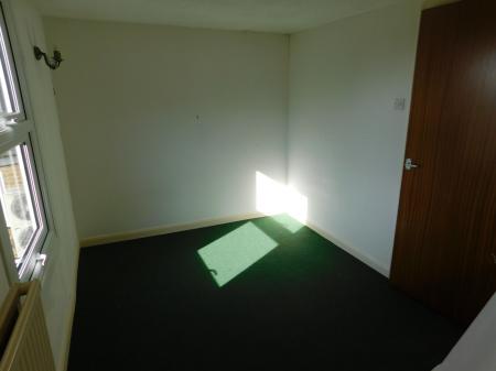 2 bedroom Property to let in High Street, Sheerness, ME12