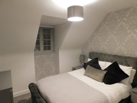 2 bedroom Flat to let in Stagshaw Close, Maidstone, ME15