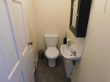 3 bedroom End of terrace house to let in Dumergue Avenue, Queenborough, ME11