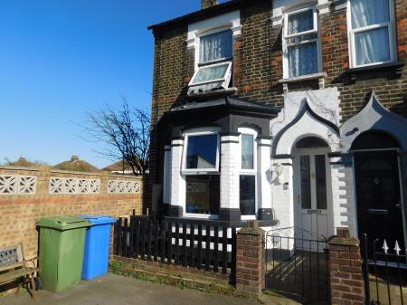Dumergue Avenue, Queenborough, ME11