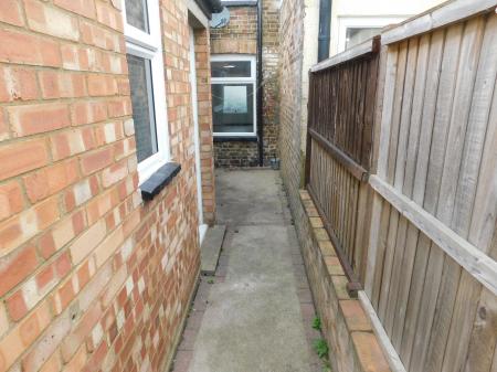 2 bedroom Terraced House to let in Clyde Street, Sheerness, ME12