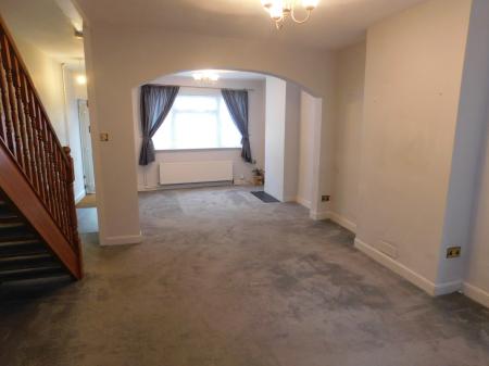 3 bedroom Terraced House to let in Castle Street, Queenborough, ME11