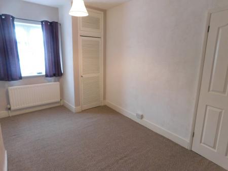 3 bedroom Terraced House to let in Castle Street, Queenborough, ME11