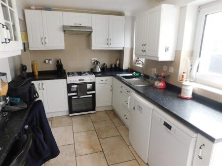 2 bedroom Property to let in Tysoe Court, Minster, ME12