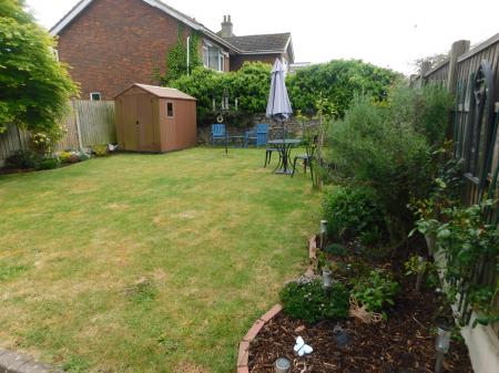 4 bedroom Detached house for sale in Queens Road, Minster, ME12