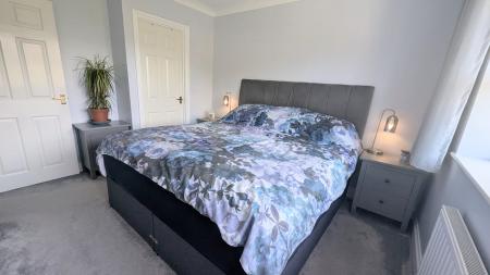 4 bedroom Detached house for sale in Queens Road, Minster, ME12