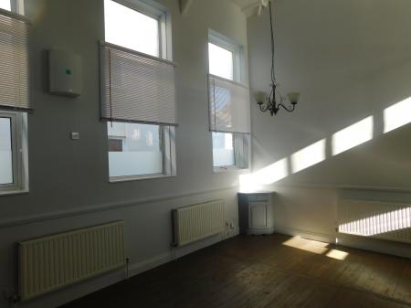 1 bedroom Ground floor flat to let in Alexandra Road, Sheerness, ME12