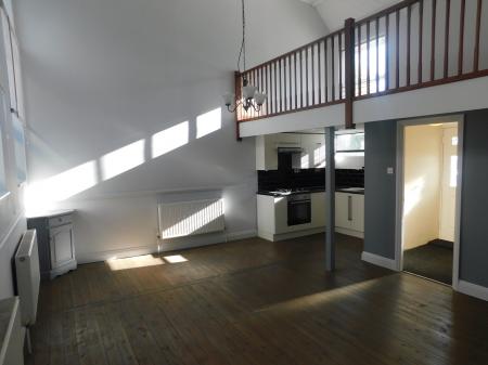 1 bedroom Ground floor flat to let in Alexandra Road, Sheerness, ME12