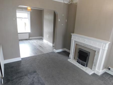 2 bedroom End of terrace house to let in New Street, Sheerness, ME12