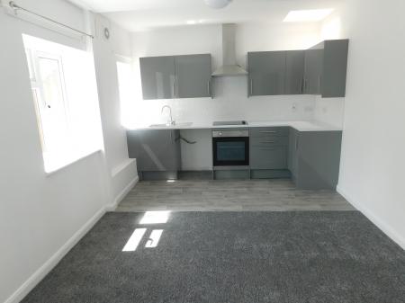 1 bedroom Flat to let in Broadway, Sheerness, ME12