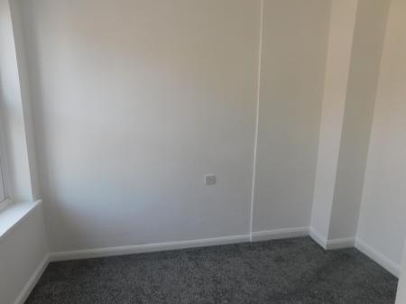 1 bedroom Flat to let in Broadway, Sheerness, ME12