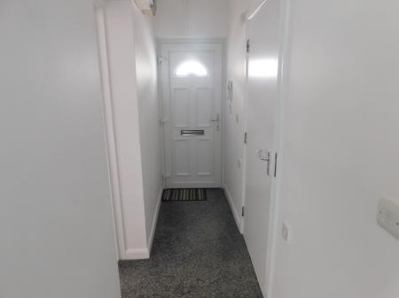 2 bedroom Flat to let in Broadway, Sheerness, ME12
