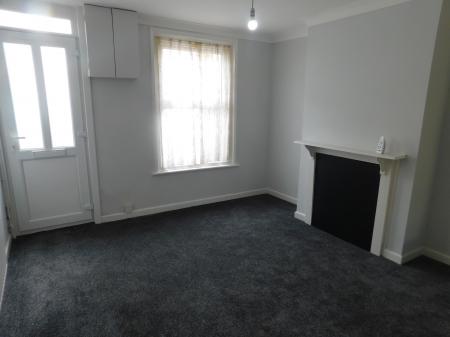 2 bedroom Terraced House to let in Clyde Street, Sheerness, ME12