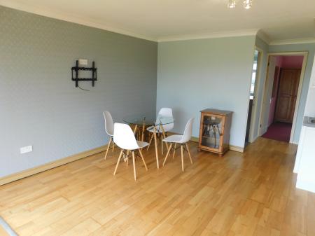 2 bedroom Flat to let in Manor Way, Leysdown-on-Sea, ME12