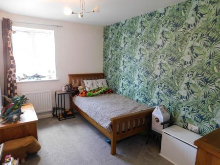 2 bedroom Flat to let in Thistle Hill Way, Minster, ME12