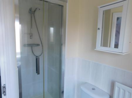 2 bedroom Flat to let in Thistle Hill Way, Minster, ME12
