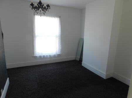 3 bedroom Terraced House to let in Cavour Road, Sheerness, ME12